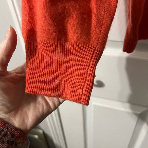 Women’s Alan  Flusser V-Neck Sweater 100% cashmere - Picture 4 of 5